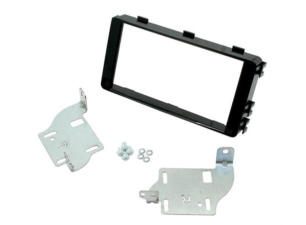 Connects2 Premium monteringskit 2-DIN Outlander (2013 - 2019) Pianosort