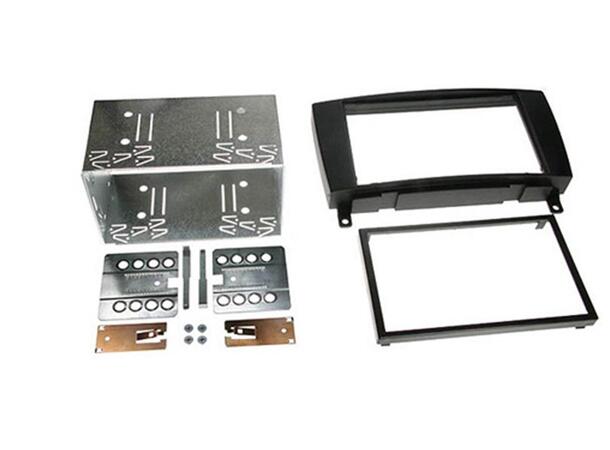 Connects2 Monteringsramme 2-DIN MB CLK (2005 - 2009)