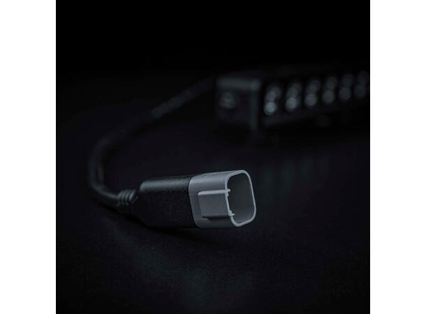Strands  Nuuk E-line LOW PROFILE 20" LED-lys low profile m/possisjonslys