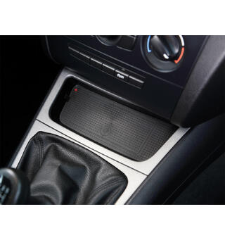 inbay Integrert Qi ladeplate (10W) BMW 1-Serie (2004 - 2011)