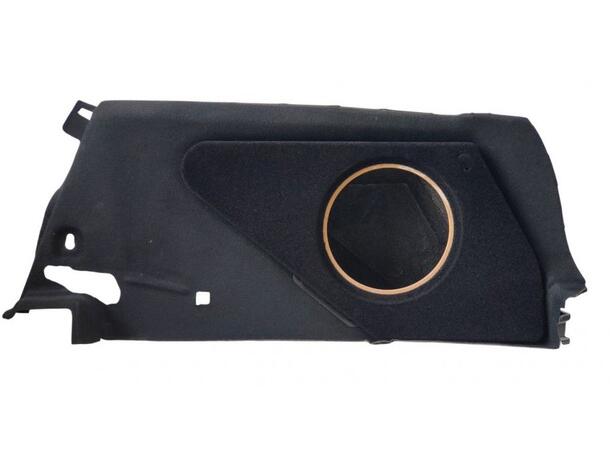 ConnectED MDF bilspesifikk Basskasse 10" Toyota Corolla (2018 -->) Stasjonsvogn